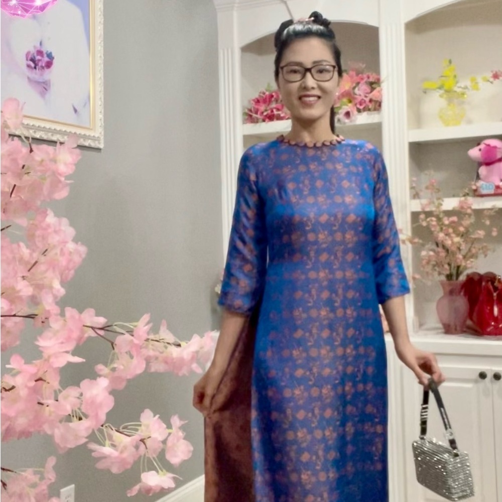 Ao dai cach tan suong ha dong, Vietnamese modern contemporary long top dress m 2